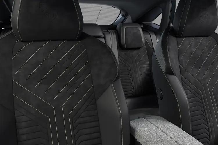 Peugeot E-3008 Small Crossover/SUV Long Range 97kWh 230 Allure close up