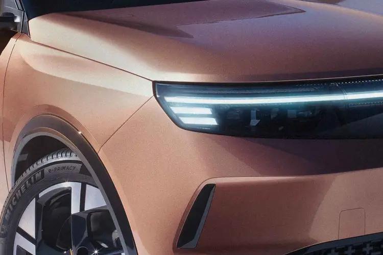 Vauxhall Grandland Medium Crossover/SUV 73kWh GS 239kW AWD Auto close up