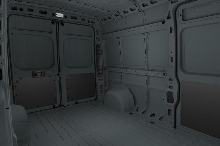 Toyota Proace Max Medium Van - High L2H2 2.2D 140 Icon close up