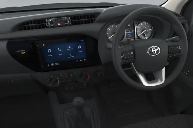 Toyota Hilux Pickup Extra Cab 2.8 D-4D 204hp Active Start+Stop interior view