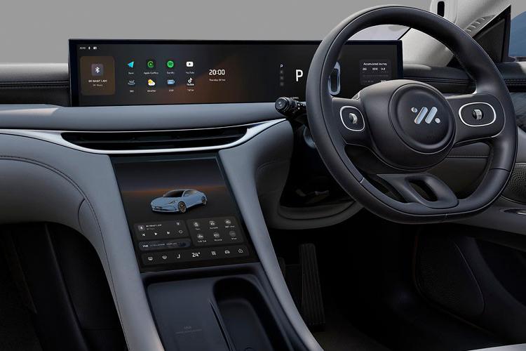 MG Motor UK IM5 Saloon 100kWh Performance EV Auto AWD interior view