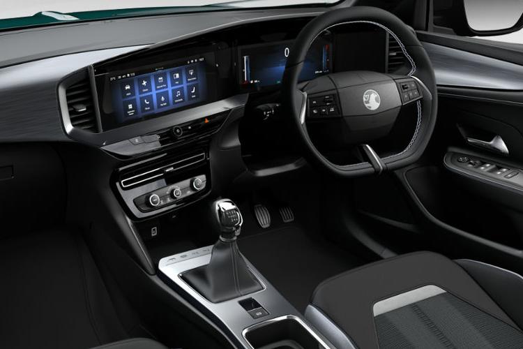 Vauxhall Mokka Hatchback 1.2T Hybrid 145ps Griffin e-DCT6 interior view