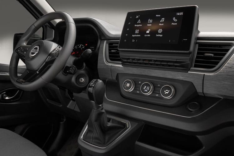 Nissan Primastar Crew Small Van 30 L1H1 2.0dCi 110 Acenta interior view