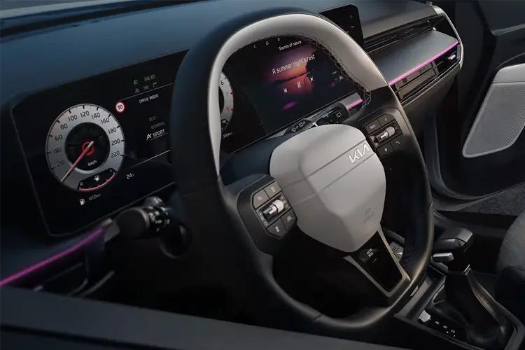 Kia Stonic MPV 1.0 T-GDi 98 48V Shadow DCT ISG interior view