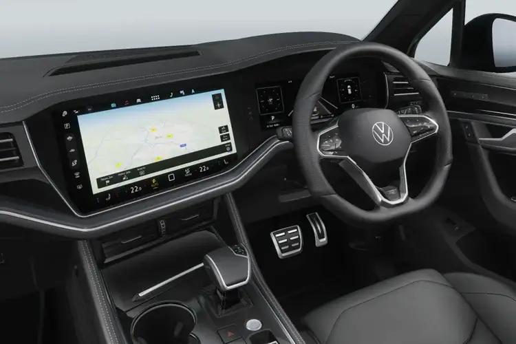 Volkswagen Touareg Medium Crossover/SUV 3.0 TDI V6 SCR 286 Black Edition 4Motion interior view