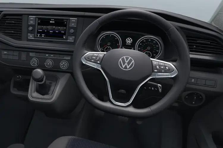 Volkswagen Transporter Kombi Startline Combi T32 LWB 2.0 TDI 150 interior view