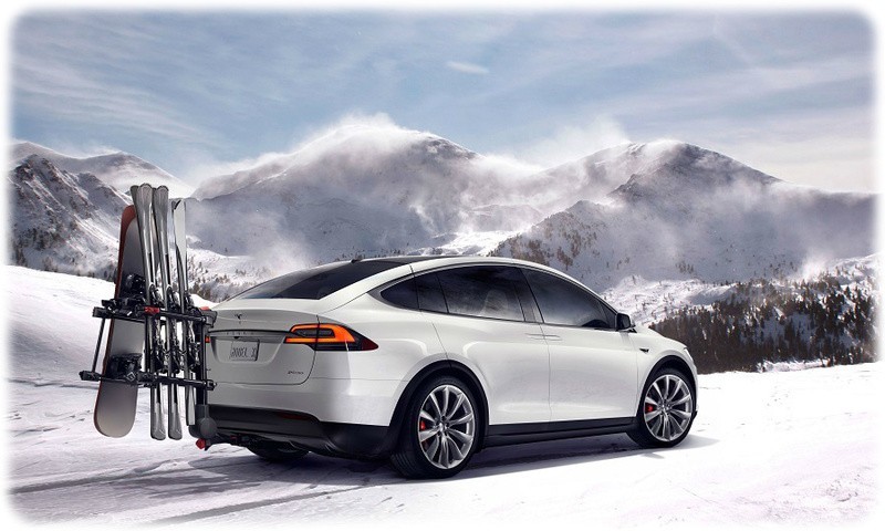 Tesla-model-x-rear-three-quarter-with-accessory-carrier