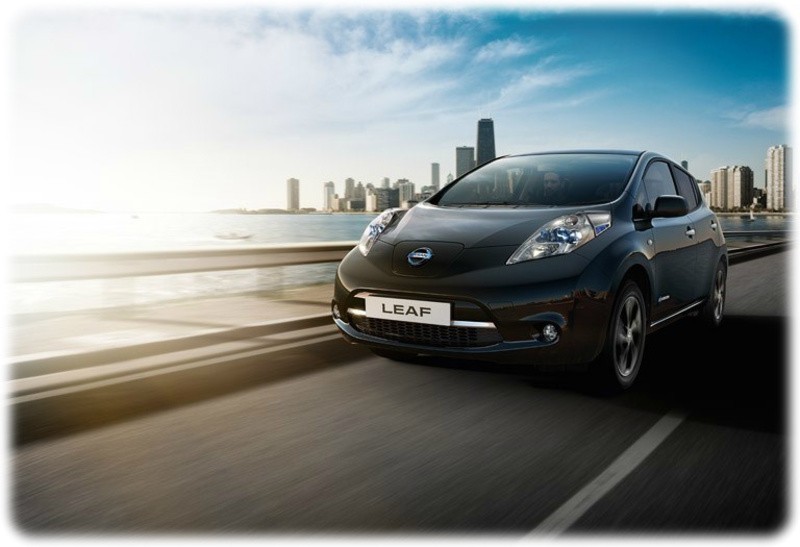 Nissan Leaf Black Edition on the road