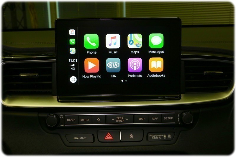 The New infortainment screen in the centre top of the dash on the 2018 new Kia Ceed 