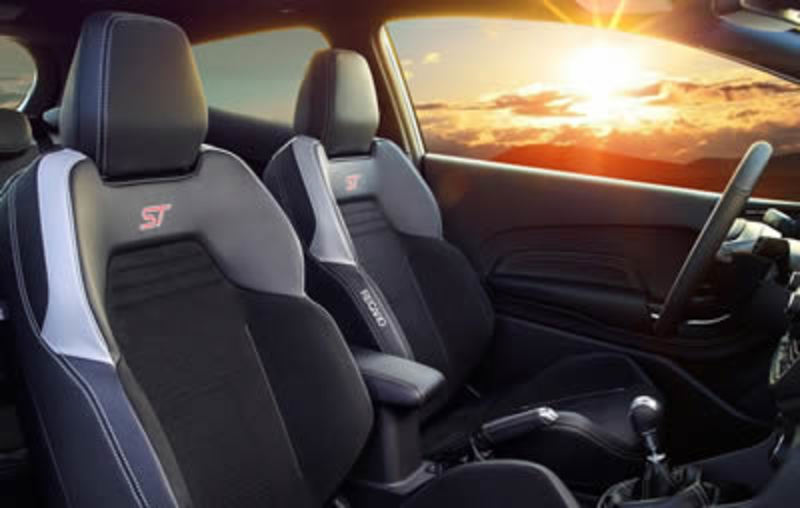 2018 ford fiesta interio image