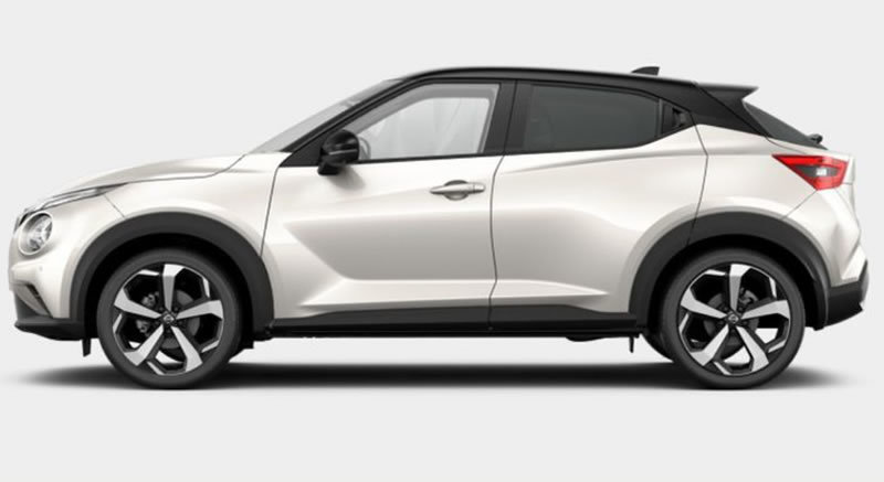 2020 Juke Tekna side view