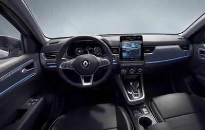 Renault Arkana interior dashboard photo