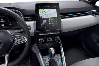 Renault Clio E-Tech interior photo