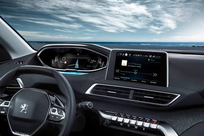 2020 Peugeot 5008 iCockpit dashboard