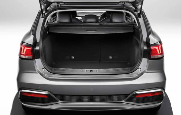 image of 2021 MG5 EV boot