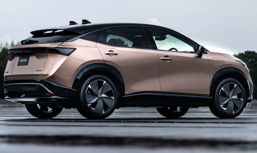 2021 New Nissan Ariya exterior image