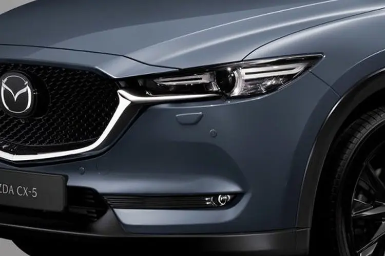 Image of a Mazda CX-5 front view