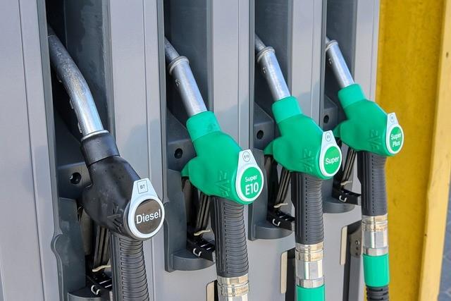 Diesel Fuel Pump Image