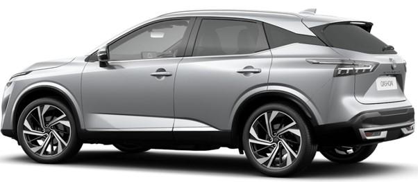 New Nissan Qashqai Tekna+ in Blade Silver Paint - Rear Side